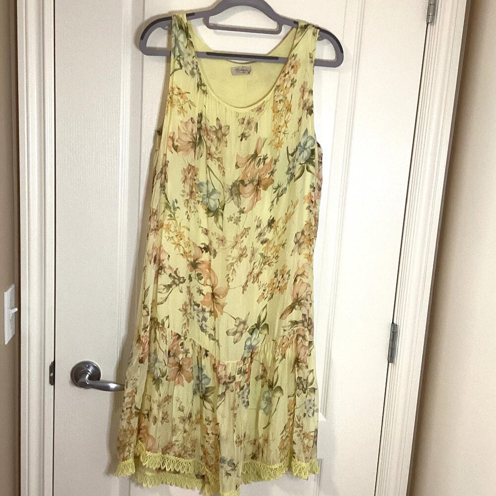 Bellambia Women's Dress Size M Yellow Floral Sleeveless Silk Blend Sleeveless